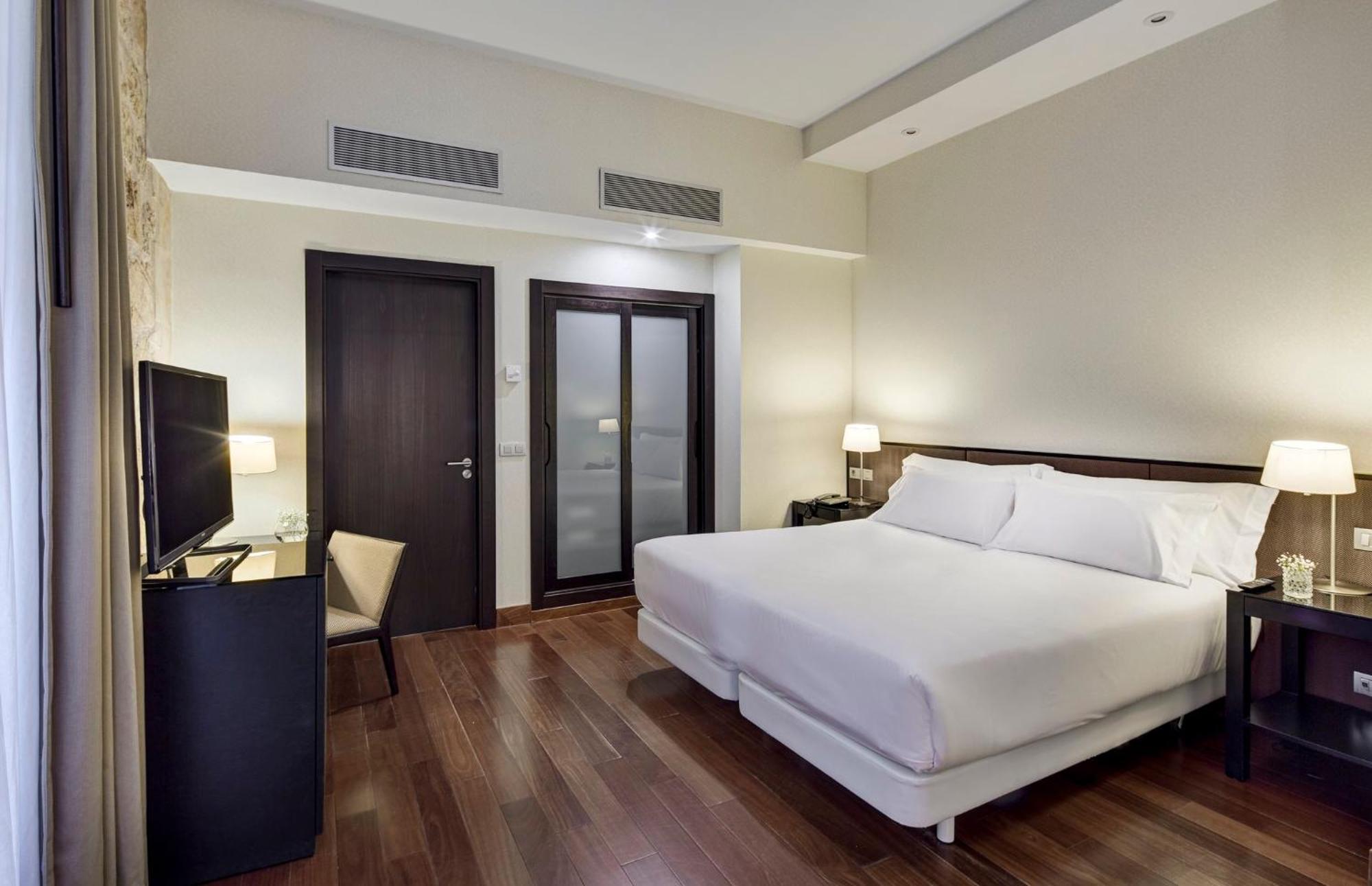 Hotel Sercotel Puerta De La Catedral